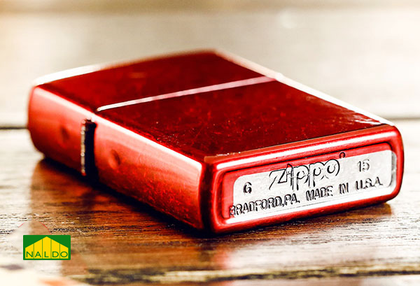 Zippo Mỹ sơn đỏ Candy Apple Red Z85