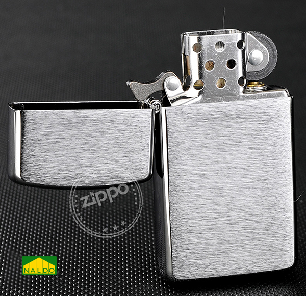 Zippo Slim bạc xước Z154