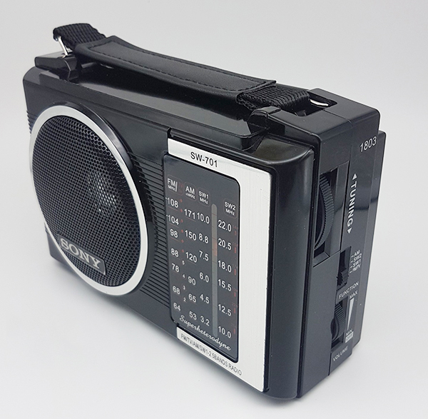 Đài nghe FM Radio cho người già Sony SW 701