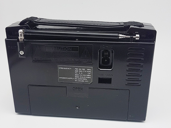 Đài nghe FM Radio cho người già Sony SW 701