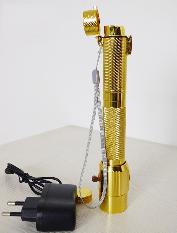 Đèn pin siêu sáng kiêm bật lửa ZiBom BT-001