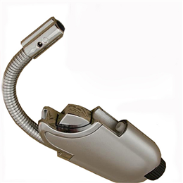 Bật lửa khò châm bếp